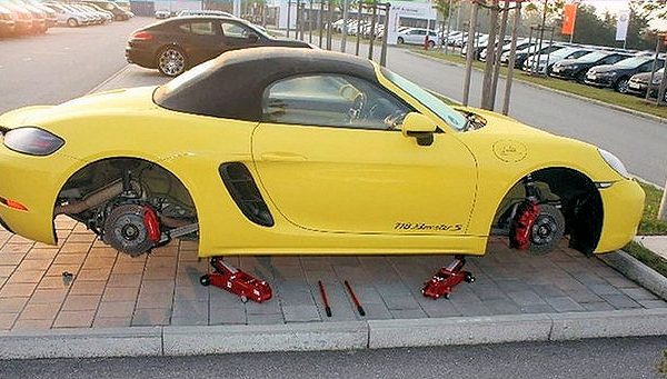 Porsche Polizeiinspektion Niederbayern tb