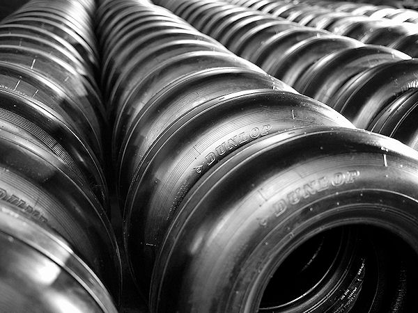 Dunlop Aircraft Tyres tb