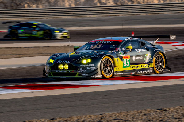 GTE Pro Klasse Meister Aston Martin auf Dunlop tb