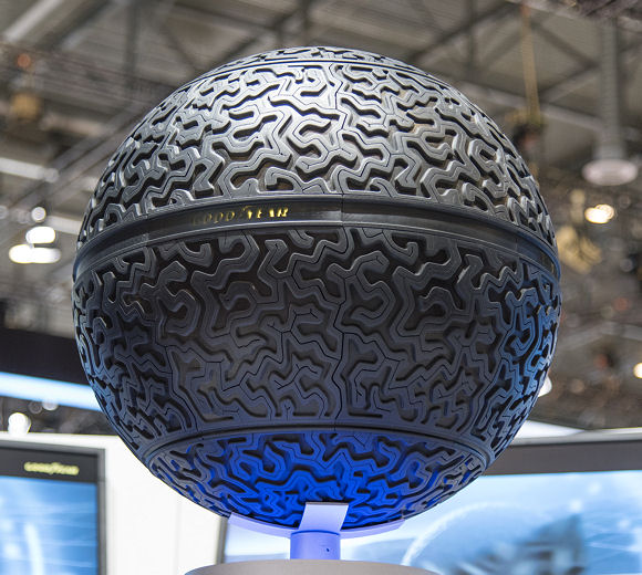 Goodyear Eagle 360 Designauszeichnung