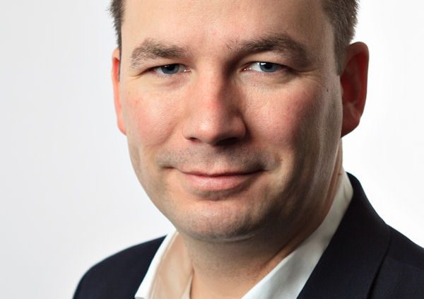 Helm Stephan klein
