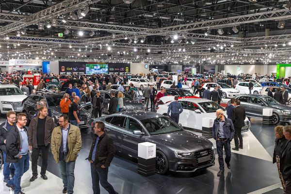 Vienna Autoshow klein