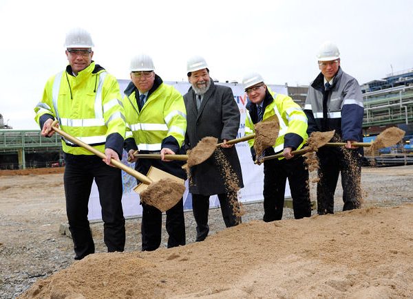 Momentive Spatenstich NXT Silan Produktionsanlage in Leverkusen