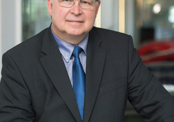 ZF Helmut Ernst klein