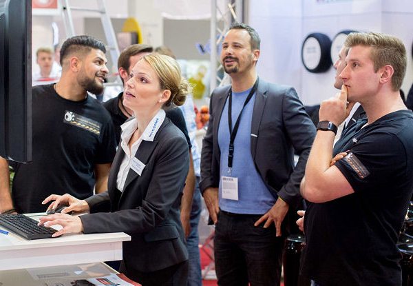 Delticom MotorradreifenDirekt Team bei der Motorräder 2017