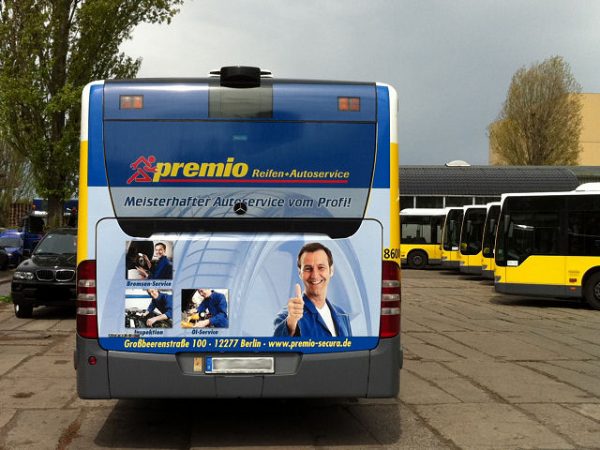 Premio Secura und Berliner Busgesellschaft Hartmann