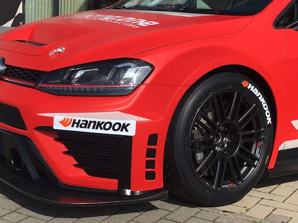 20170313 Hankook ist exklusiver Reifenpartner klein