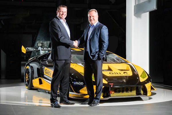 Giti Tire 24h Handshake Rainer Dörr Tobias Stöckmann tb