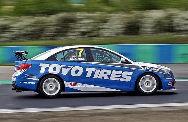 Toyo Tires Rennwagenserie
