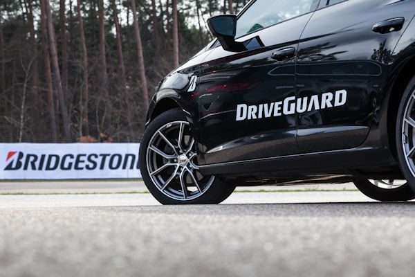 Bridgestone DriveGuard klein