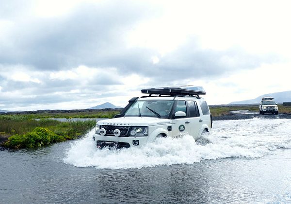 Delticom Conti Gewinnspiel Land Rover Experience