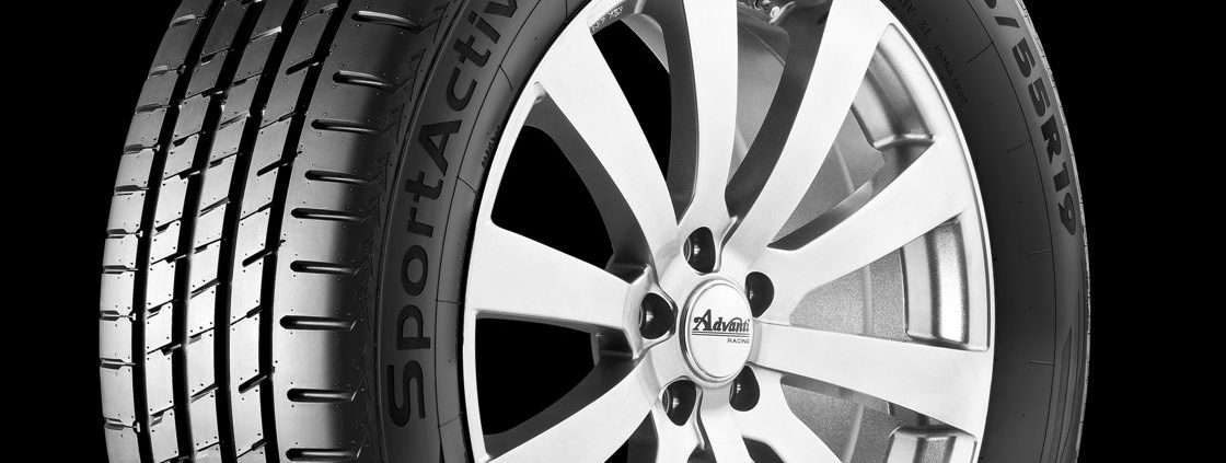 GT Radial SportActive SUV