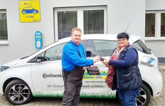 Reifen Müller Elektoautos als Werkstattersatzwagen