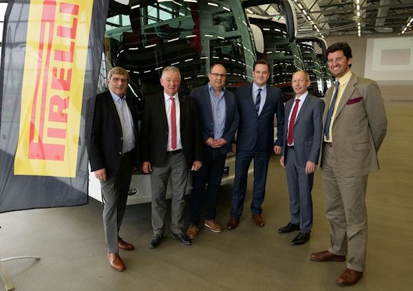 Pirelli Arzt Bus klein