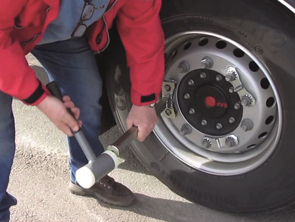 Safety Seal Rollock Montage