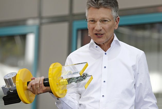 Degenhart Dr. Elmar