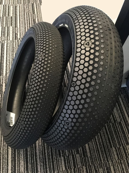 Dunlop gelaserte Motorradreifen