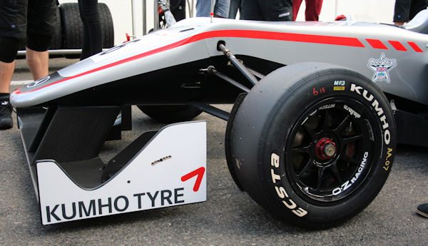 Kumho Marke tb