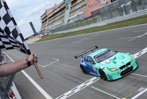 Falken erster VLN Sieg