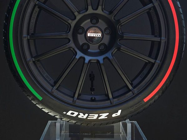 Pirelli Farb Edition Trikolore klein
