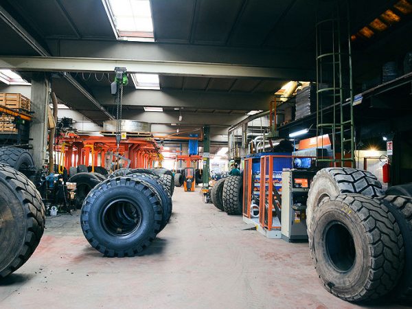 Gomme Tyres 0117 tb