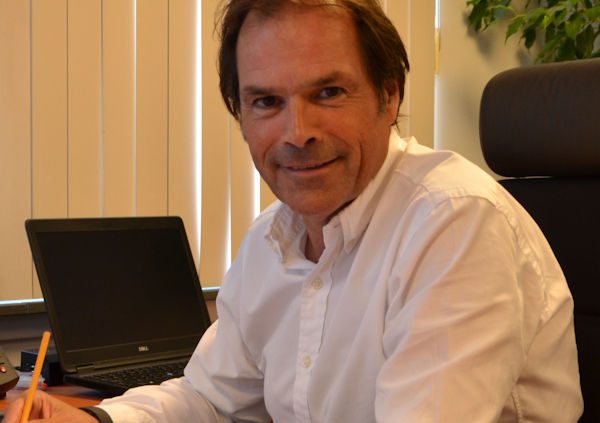 Guss Wolf klein 1 1