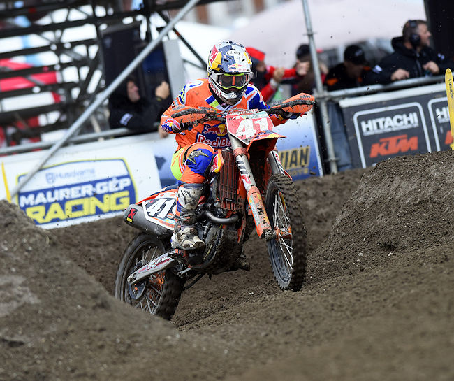 Pirelli weiterer WM Titel im Motocross