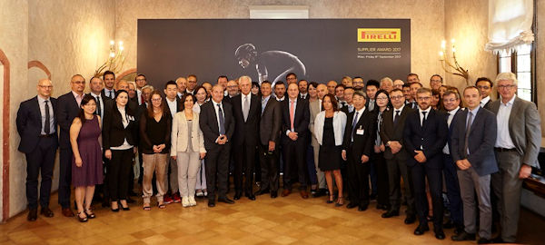 Pirelli Auszeichnung klein