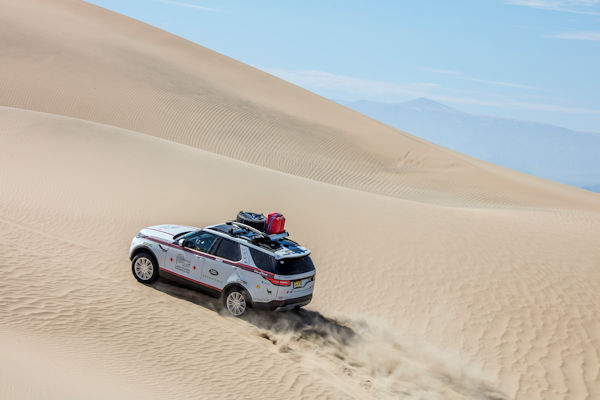 Goodyear Land Rover klein