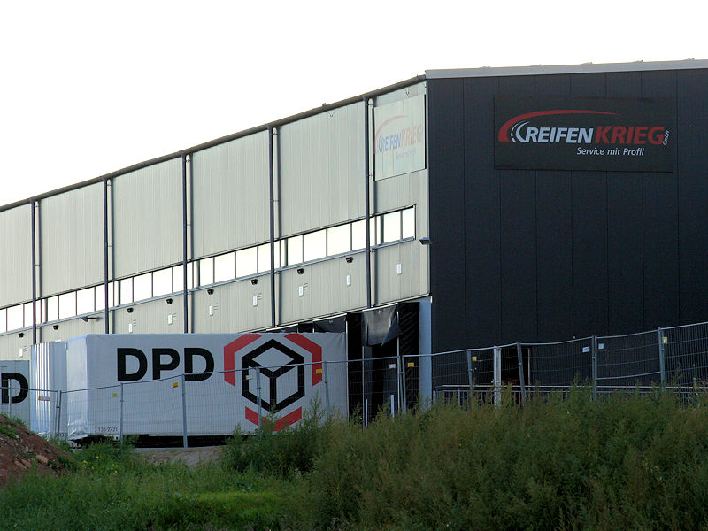Reifen Krieg DPD tb