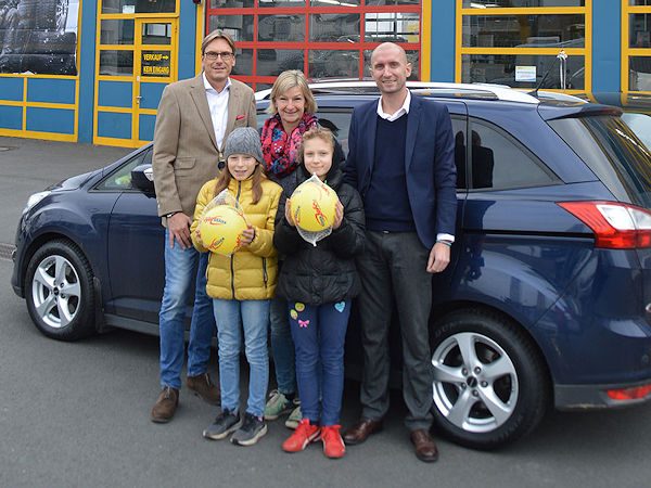 Reifen John unterstützt SOS Kinderdorf 3