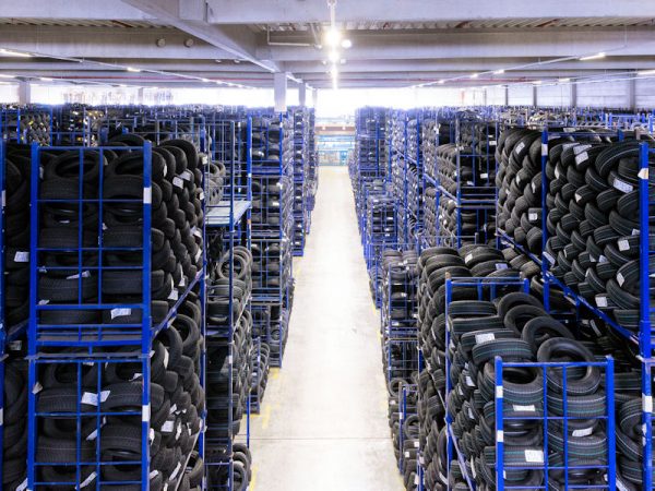 Delticom Zentrallager tb 1 Delticom Zentrallager tb 1