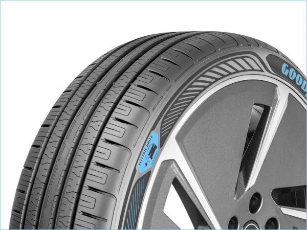 Goodyear EfficientGrip Performance Electric Drive Technology tb