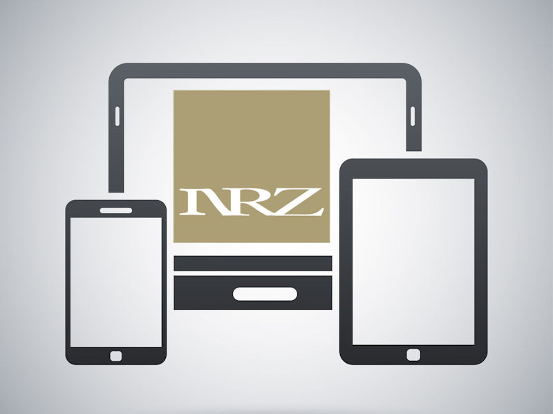 Vector smartphone tablet and laptop icon 002 1
