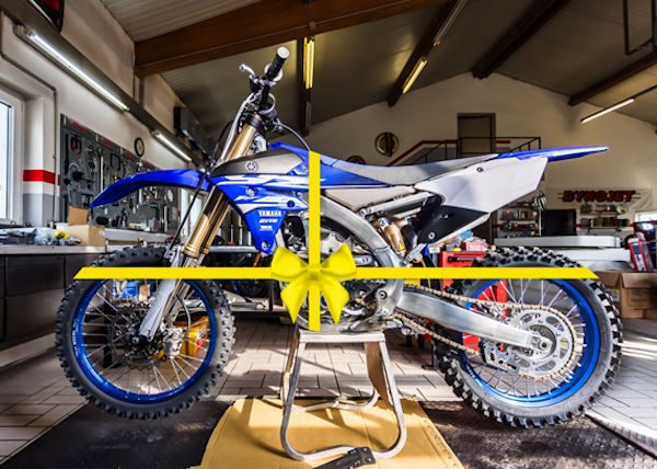 Cross Motorrad Klein 1 1