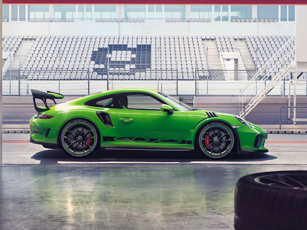 Dunlop Sport Maxx Race 2 Porsche 911 GT3 RS tb