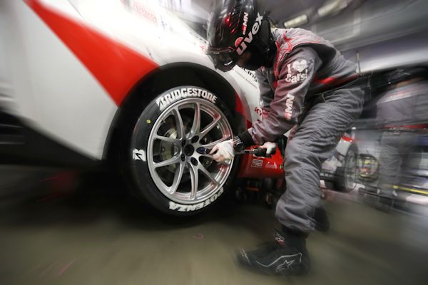 Bridgestone 24h Rennen klein