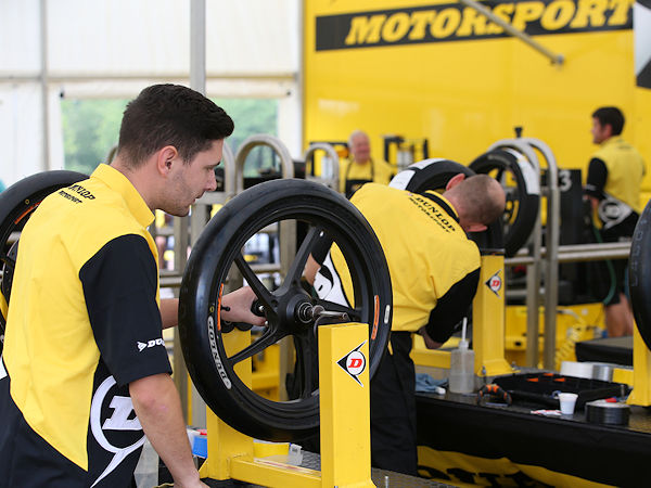 Dunlop unterstützt Motorradnachwuchsrennserie BTC