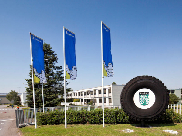 Michelin Werkseingang Karlsruhe tb