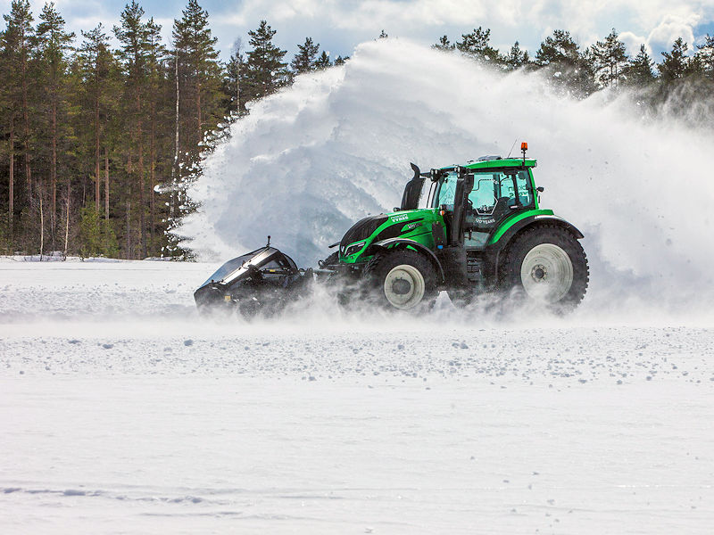 NokianTyres Valtra Snowrace RGB tb
