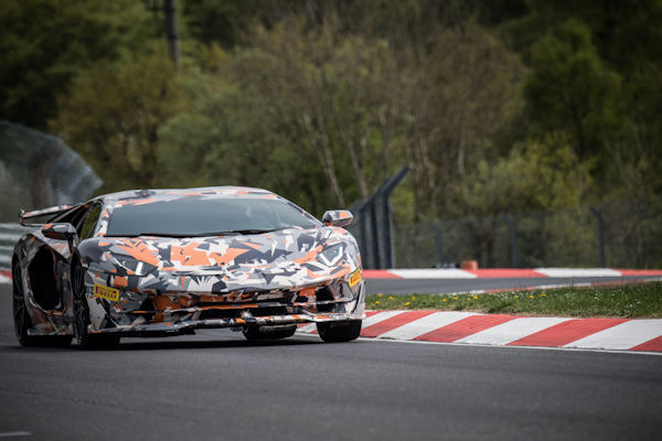 Rekordfahrt auf der Nordschleife 7 klein