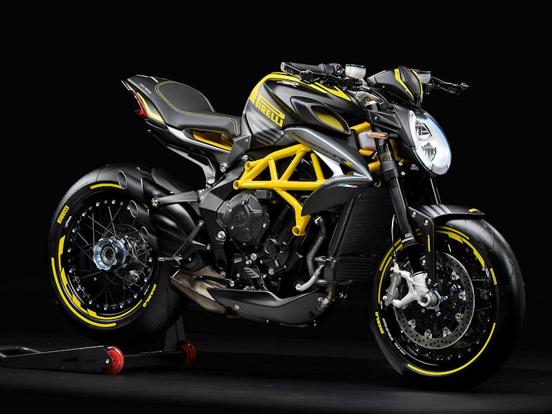 1 Pirelli P Zero BMW tb