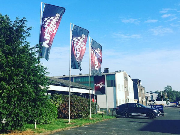 NB Performance neues Vertriebs und Logistikzentrum