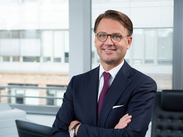 Christian Mühlhäuser Managing Director Bridgestone D A CH Region 002 tb