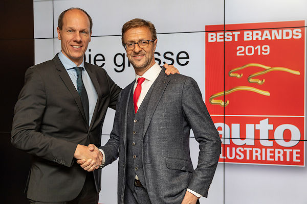 Auto Illustrierte Besitzerwechsel
