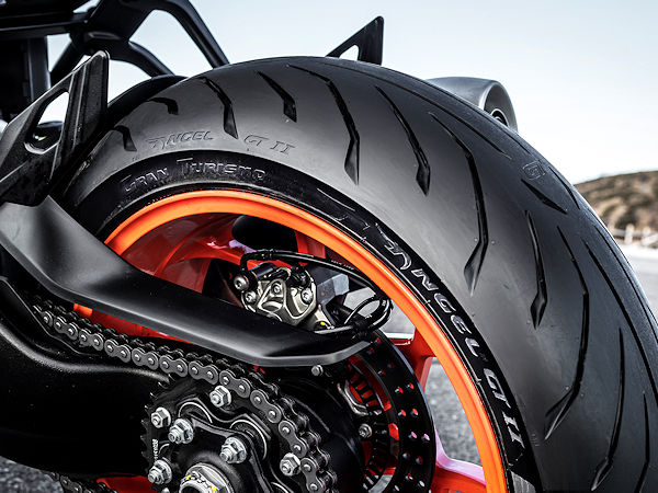 Pirelli Angel GT II 1