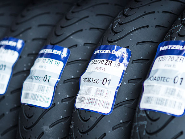 Metzeler Roadtec 01