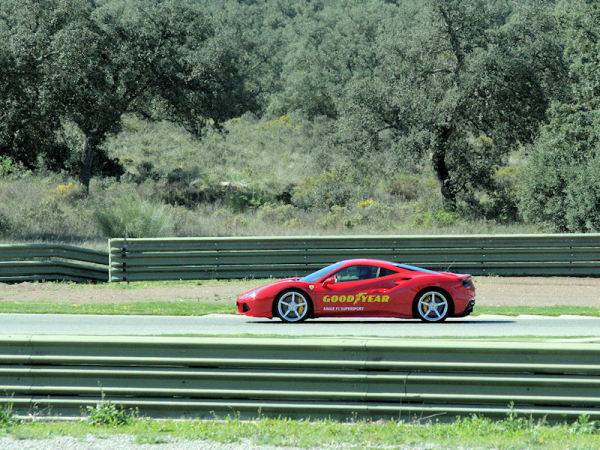 Goodyear SuperSport Ferrari TB