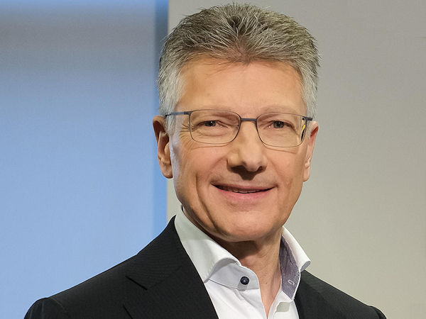 Degenhart Dr. Elmar