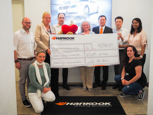Hankook spendet an regionale Projekte tb